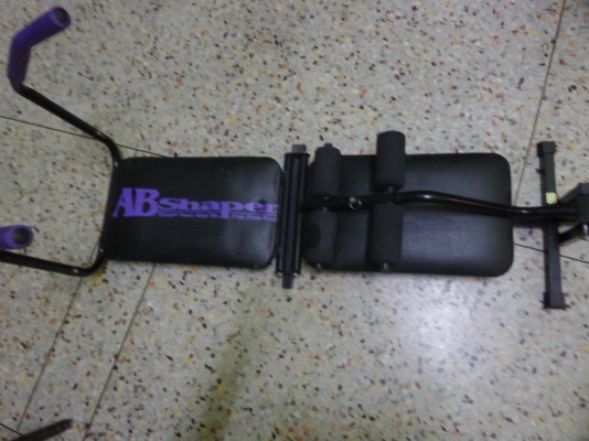 เครื่องออกกำลังกายซิกอัพ