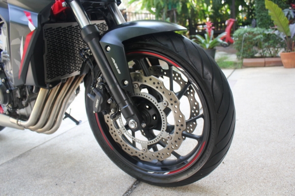 HONDA CB650F ปลายปี2016(ABS) สีสวยโครงแดง