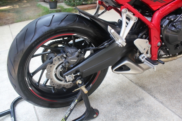 HONDA CB650F ปลายปี2016(ABS) สีสวยโครงแดง
