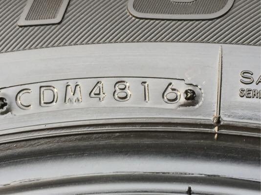 ยาง Bridgestone 255 60 18 สิ้นปี16 มีให้เลือก2ชุด ดอกเต็ม ใช้ยาว ราคาไม่แพง