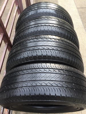 ยาง Bridgestone 265 65 17 กลางปี16 ดอกเต็ม ไม่มีปะ ใช้ยาว ราคาไม่แพง