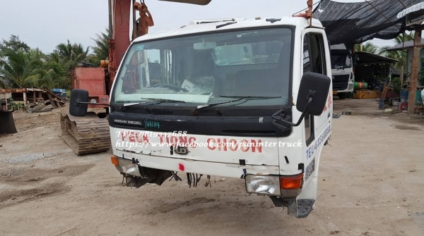 SALE*สินค้าเก่านอก ขายถูกด่วนๆ หัวเก๋งรถบรรทุก6ล้อกลาง /CABIN NISSAN รุ่น:YU41H4 (มีขาหลัง/รุ่นยกหัวได้/มีเฉพาะหัวเก๋ง) ราคาเพียง 31,000 บาท