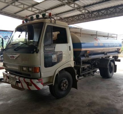 ขาย.หกล้อ อีโน่ ซุปเปอร์เสีย FC2W120ปี39 บรรทุกน้ำมัน 7,000ลิต อุปกรณ์,ระบบปั้ม,ครบ รถห้าง สภาพดีสวยพร้อมใช้งาน ทะเบียนพร้อมมโอน