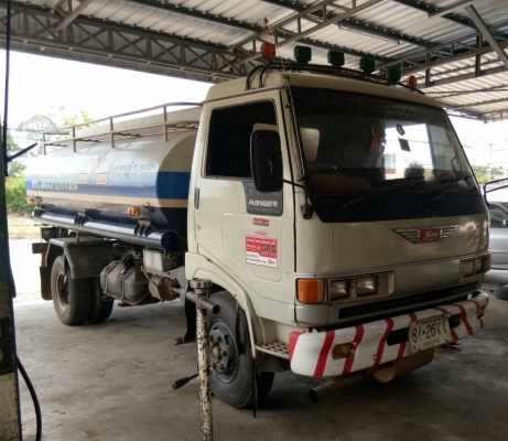 ขาย.หกล้อ อีโน่ ซุปเปอร์เสีย FC2W120ปี39 บรรทุกน้ำมัน 7,000ลิต อุปกรณ์,ระบบปั้ม,ครบ รถห้าง สภาพดีสวยพร้อมใช้งาน ทะเบียนพร้อมมโอน