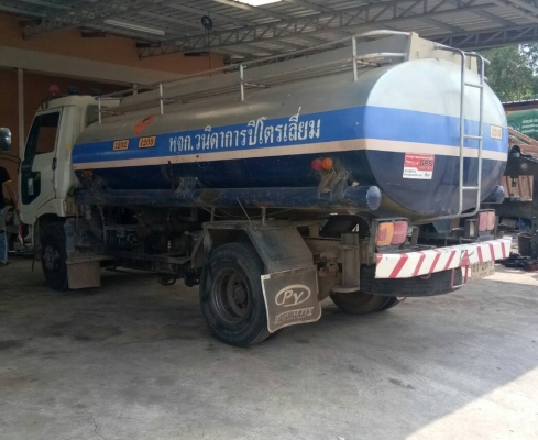 ขาย.หกล้อ อีโน่ ซุปเปอร์เสีย FC2W120ปี39 บรรทุกน้ำมัน 7,000ลิต อุปกรณ์,ระบบปั้ม,ครบ รถห้าง สภาพดีสวยพร้อมใช้งาน ทะเบียนพร้อมมโอน