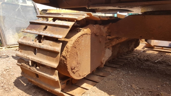 ขาย แบคโฮ KOMATSU PC10-6 เครื่องดีไม่หลวม ปั้มดีทำงานคล่องตัว ช่วงล่าง 70\% ราคาต่อรองได้