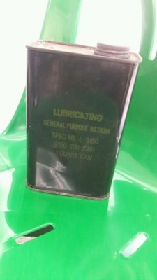 ขายน้ำมันทำความสะอาดปืนหรืองานช่างอื่นๆ