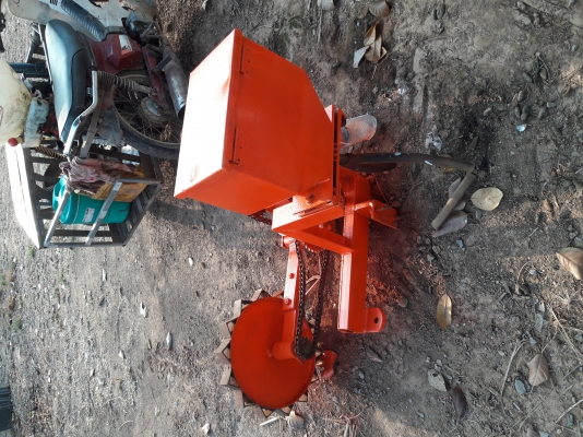 ขอขายถังใส่เมล็ดทานตะวัน หรือแปลงใส่ปุ๋ย ข้าว สภาพสวยๆพร้อมใช้งาน