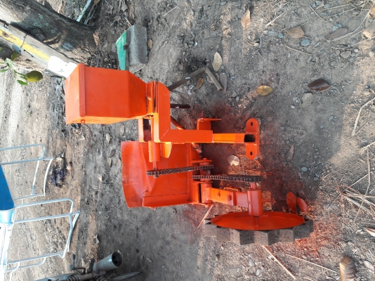 ขอขายถังใส่เมล็ดทานตะวัน หรือแปลงใส่ปุ๋ย ข้าว สภาพสวยๆพร้อมใช้งาน