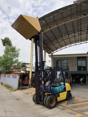 KOMATSU FD25C-14 S/N :555548