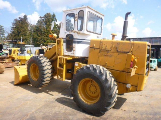 รถญี่ปุ่นเกรดA ขายถูก KOMATSU 510 กรองเดี่ยว ซีเรียลสูง นำเข้าจากญี่ปุ่น โทร.090-986-2521 อ๊อบ