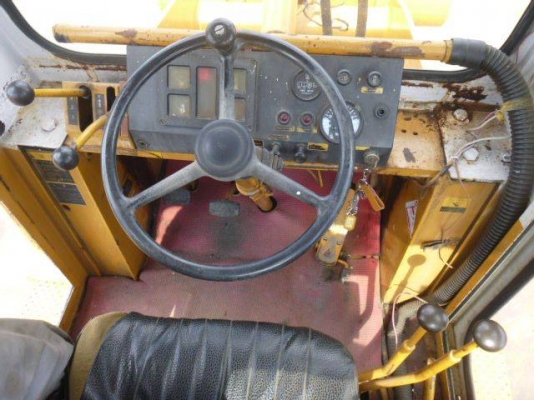 รถญี่ปุ่นเกรดA ขายถูก KOMATSU 510 กรองเดี่ยว ซีเรียลสูง นำเข้าจากญี่ปุ่น โทร.090-986-2521 อ๊อบ