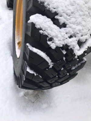 รถญี่ปุ่นเกรดA ขายถูก KOMATSU 510 กรองเดี่ยว ซีเรียลสูง นำเข้าจากญี่ปุ่น โทร.090-986-2521 อ๊อบ