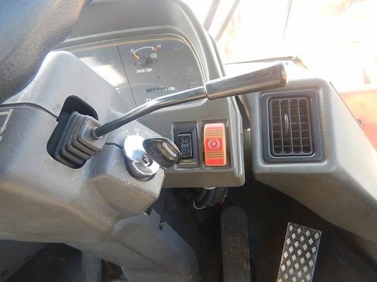 รถญี่ปุ่นเกรดA ขายถูก HITACHI LX130-7 เก่าญี่ปุ่นแท้ สภาพสวย ราคาไม่แพง โทร.090-986-2521 อ๊อบ