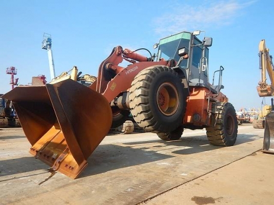 รถญี่ปุ่นเกรดA ขายถูก HITACHI LX130-7 เก่าญี่ปุ่นแท้ สภาพสวย ราคาไม่แพง โทร.090-986-2521 อ๊อบ