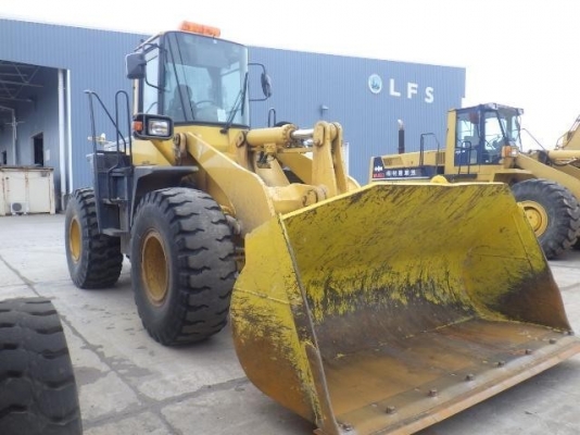 รถญี่ปุ่นเกรดA ขายถูก KOMATSU WA300-3 จากญี่ปุ่นแท้ สภาพสวย พร้อมใช้งาน โทร.090-986-2521 อ๊อบ