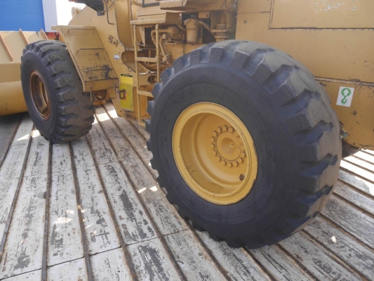 รถญี่ปุ่นเกรดA ขายถูก CAT 936F รถสวยมาก นำเข้าจากญี่ปุ่น โทร.090-986-2521 อ๊อบ