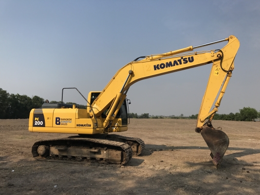 ขาย KOMATSU PC200-8MO สภาพสวยๆ พร้อมใช้งาน 5000 ชั่วโมง(PM7000ชม) ชมรถที่หน้างานได้ทุกวัน สนใจติดต่อ 081-4283210