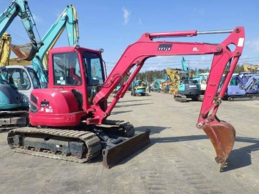 ขายจ้า..KUBOTA U40-3  เก่านอกแท้  เดิมๆๆ  สภาพสวย  เครื่องปั๊มดี  ชั่วโมง น้อย  พร้อมใช้  โทร 089-3818694  ดวงนภา