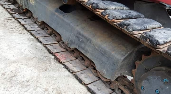 ขายจ้า..KUBOTA U40-3 เก่านอกแท้ เดิมๆๆ สภาพสวย เครื่องปั๊มดี ชั่วโมง น้อย พร้อมใช้ โทร 089-3818694 ดวงนภา ขายจ้า..KUBOTA U40-3 เก่านอกแท้ เดิมๆๆ สภาพสวย เครื่องปั๊มดี ชั่วโมง น้อย พร้อมใช้ โทร 089-3818694 ดวงนภา