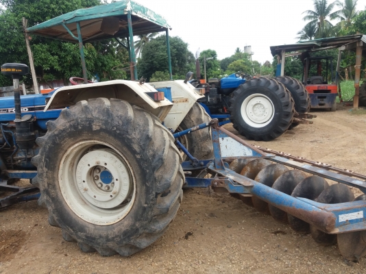 รถไถ6610/4&times;4/คานคาลาโล่เกียกลาง