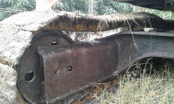 Pc100-2 สภาพเก่านอก ช่วงล่างเต็ม ขาย370000 อยู่นครปฐม Pc100-2 สภาพเก่านอก ช่วงล่างเต็ม ขาย370000 อยู่นครปฐม