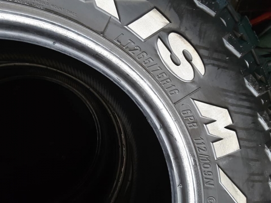 Maxxis MT764 ขนาด 265-75-16 ปี15 สภาพสวยๆ 1ชุด Maxxis MT764 ขนาด 265-75-16 ปี15 สภาพสวยๆ 1ชุด