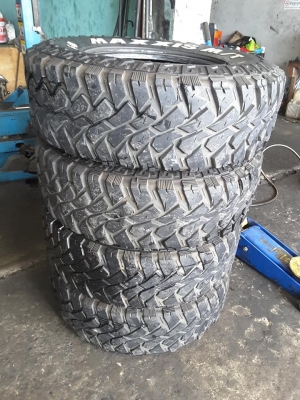 Maxxis MT764 ขนาด 265-75-16 ปี15 สภาพสวยๆ 1ชุด Maxxis MT764 ขนาด 265-75-16 ปี15 สภาพสวยๆ 1ชุด