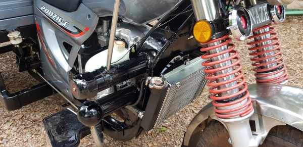 3 ล้อ 200 cc.กะบะกว้าง 1.30 x 2.00 เมตร รถใหม่ราคาถูกกว่าท้องตลาด