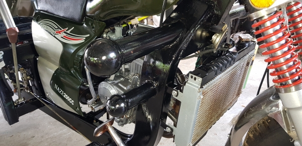 3 ล้อการเกษตรและก่อสร้าง 200 cc. ราคา 74000 บาท กะบะกว้าง 1.30 x 2.00 ซ.ม. ยกดั้มด้วยไฮดรอลิค