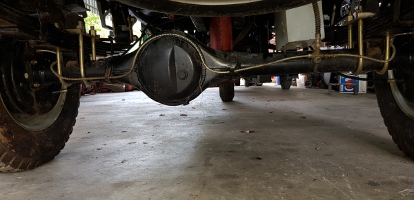 3 ล้อการเกษตรและก่อสร้าง 200 cc. ราคา 74000 บาท กะบะกว้าง 1.30 x 2.00 ซ.ม. ยกดั้มด้วยไฮดรอลิค