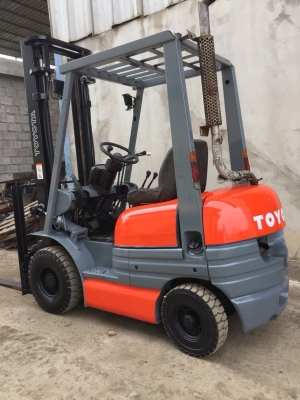 ขายด่วนน โคตรถูกก!! TOYOTA รุ่น 6 FD15 เสา 3.80 เมตร เกียร์ Manual