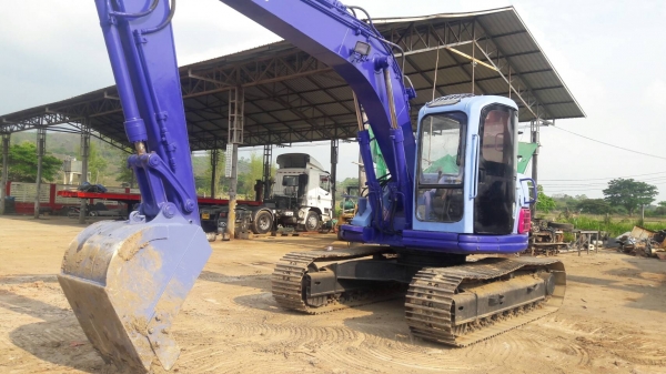 ขายรถขุด KOMATSU รุ่น PC128us-1 ปี 1998/มีเก๋ง /โซ่เหล็ก/เครื่องยนต์ 4D102 เก่านอก ขายถูกพร้อมใช้งาน ขายรถขุด KOMATSU รุ่น PC128us-1 ปี 1998/มีเก๋ง /โซ่เหล็ก/เครื่องยนต์ 4D102 เก่านอก ขายถูกพร้อมใช้งาน