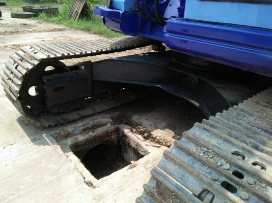 ขายรถขุด KOMATSU รุ่น PC128us-1 ปี 1998/มีเก๋ง /โซ่เหล็ก/เครื่องยนต์ 4D102 เก่านอก ขายถูกพร้อมใช้งาน ขายรถขุด KOMATSU รุ่น PC128us-1 ปี 1998/มีเก๋ง /โซ่เหล็ก/เครื่องยนต์ 4D102 เก่านอก ขายถูกพร้อมใช้งาน