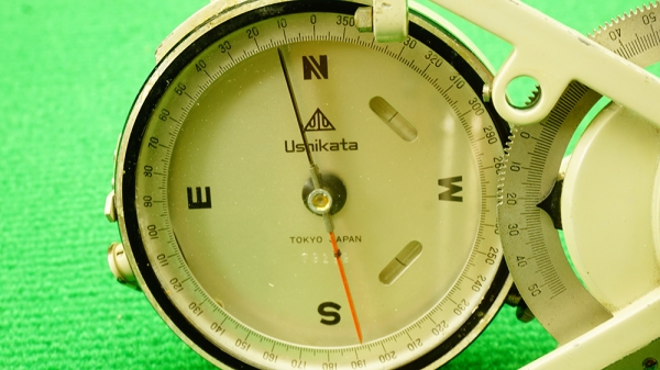 เข็มทิศงานสำรวจUSHIKATA / MADE IN JAPAN