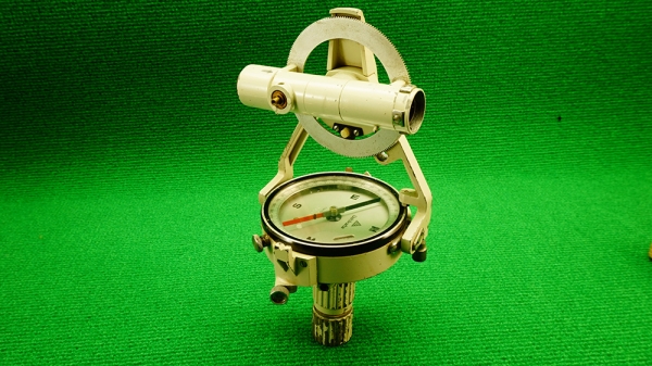 เข็มทิศงานสำรวจUSHIKATA / MADE IN JAPAN