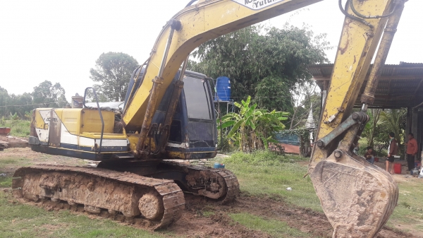 ขายด่วนSK120-3(มากที)ไฟฟ้ามี เอกสารเป็นเล่มทะเบียน ซื้อเก่านอกมา