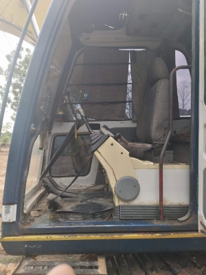 ขายด่วนSK120-3(มากที)ไฟฟ้ามี เอกสารเป็นเล่มทะเบียน ซื้อเก่านอกมา