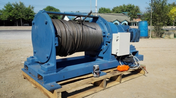กว้านสลิงวินซ์ไฟฟ้าเยอรมัน FREISSLER WINCH 5000 KG พร้อมใช้