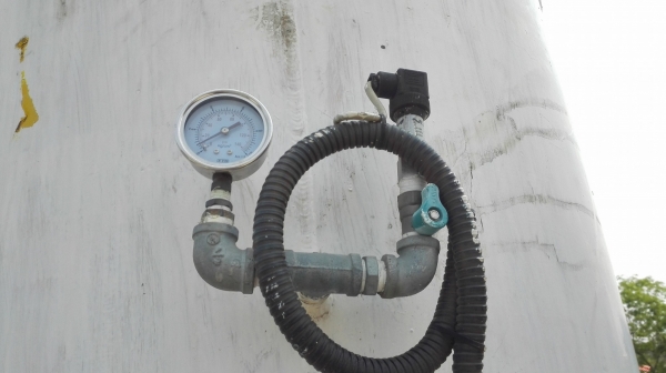 ถังพักลม 2000-3000 ลิตร ถังหนาสภาพสวยพร้อมใช้ ถังพักลม 2000-3000 ลิตร ถังหนาสภาพสวยพร้อมใช้