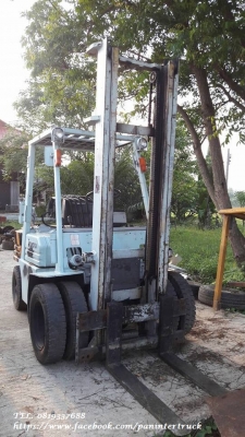 FROM JAPANสินค้าเก่านอก รถยกTOYOTA -40-5FG25  :ยกได้ 2.5 ตัน /รุ่น :5 /เครื่องยนต์ TOYOTA - 4Y - 4สูบ* /เกียร์ธรรมดา/เสาสูง4เมตร /ยางหน้าคู่ /ราคาเพียง 180,000 บาท สนใจติดต่อ0819337688