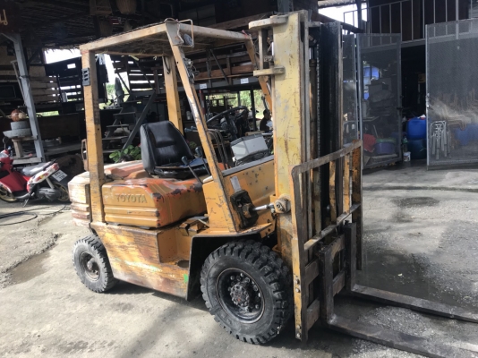 รถโฟล์คลิฟท์ 2.5 ตัน TOYOTA รุ่น5 5FD20 ดีเซล มีรีวิวด้านล่าง