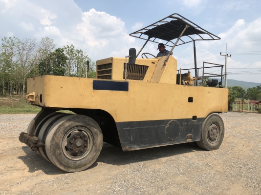 ขายรถบด ล้อยาง