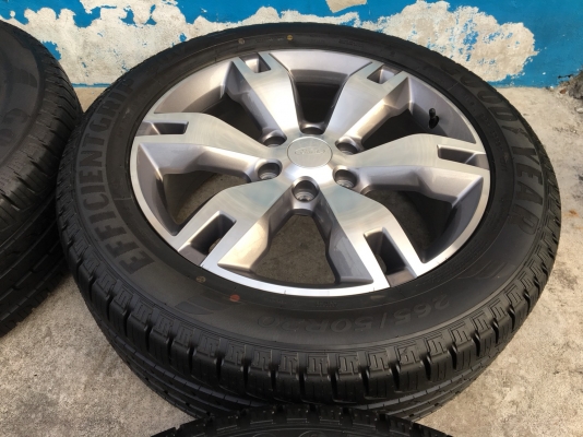 ล้อแม็กพร้อมยางใหม่ป้ายแดง  Ford Everest ขอบ20 ยกจากโชว์รูม