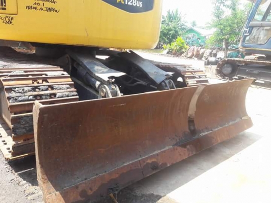 ขายจ้า..KOMATSU PC128US-2E1 เก่านอกแท้ สภาพสวย มีผานหน้า เดิมๆๆ พร้อมใช้ โทร 089-3818694 ดวงนภา ขายจ้า..KOMATSU PC128US-2E1 เก่านอกแท้ สภาพสวย มีผานหน้า เดิมๆๆ พร้อมใช้ โทร 089-3818694 ดวงนภา