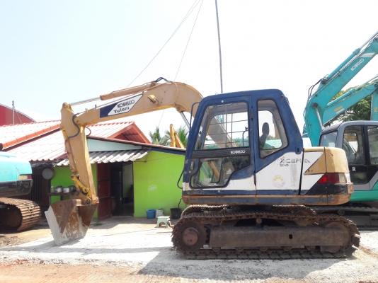 ขายจ้า..KOBELCO SK60-1 มาร์คทรี  เก่านอกแท้  เครื่องปั๊มดี  เดิมๆๆ  4,XXX  ชั่วโมง  พร้อมใช้  โทร 089-3818694  ดวงนภา