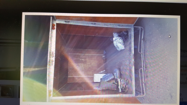 ตู้บรรทุกใส่4ล้อ