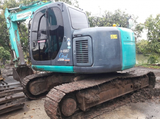 ขายจ้า..KOBELCO SK135SR-1ES  YY04  ปี 2007  เก่าใน  สภาพดี  8,XXX  ชั่วโมง  เอกสารเล่มทะเบียน  พร้อมใช้  โทร 089-3818694  ดวงนภา