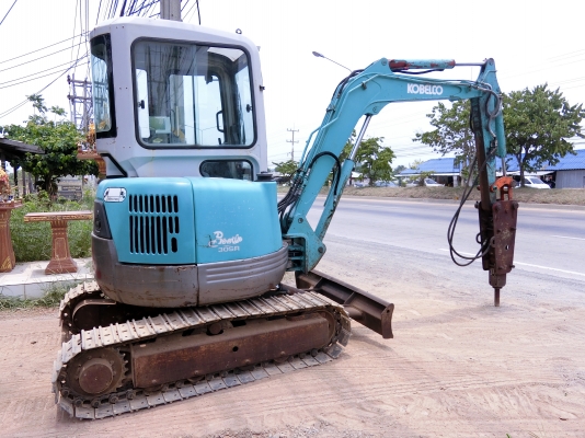 KOBELCO SK-30sr ขนาดPC-30 <มีVDOให้ชม>รถเก่านอกมีเอกสารอินวอย☎️ติดต่อ 085-5632278 (ราคาต่อรองได้)