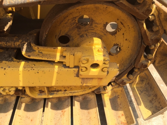 ขายจ้ารถดัน KOMATSU D20P-7  เก่านอกแท้  สภาพสวย เดิมๆๆ  ชั่วโมงน้อย  พร้อมใช้  โทร 089-7462641  สุวรรณี